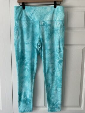 Kim Gravel  Tie-Dye Turquoise Active Leggings